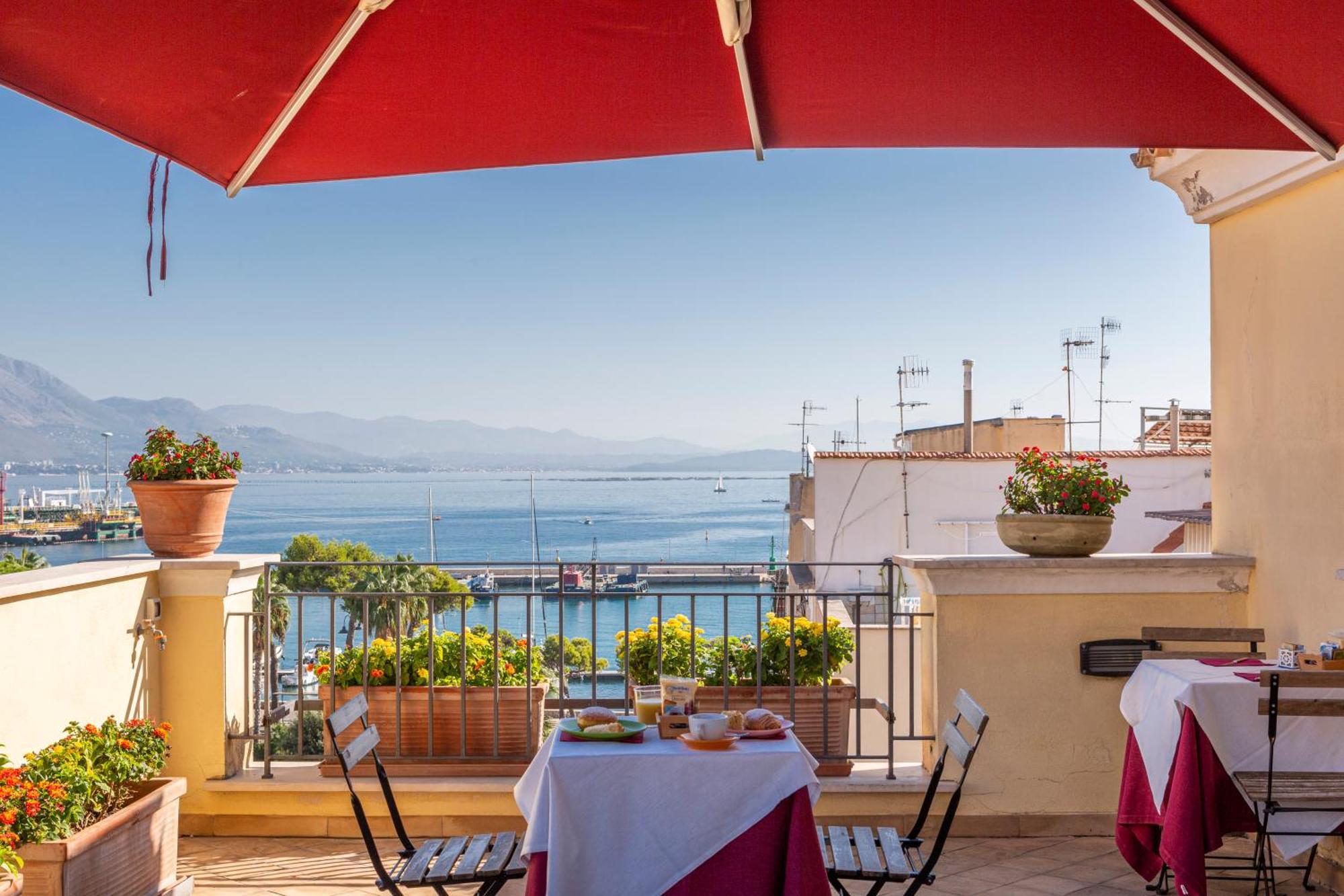 Il Quartuccio Gaeta Bed & Breakfast Dış mekan fotoğraf