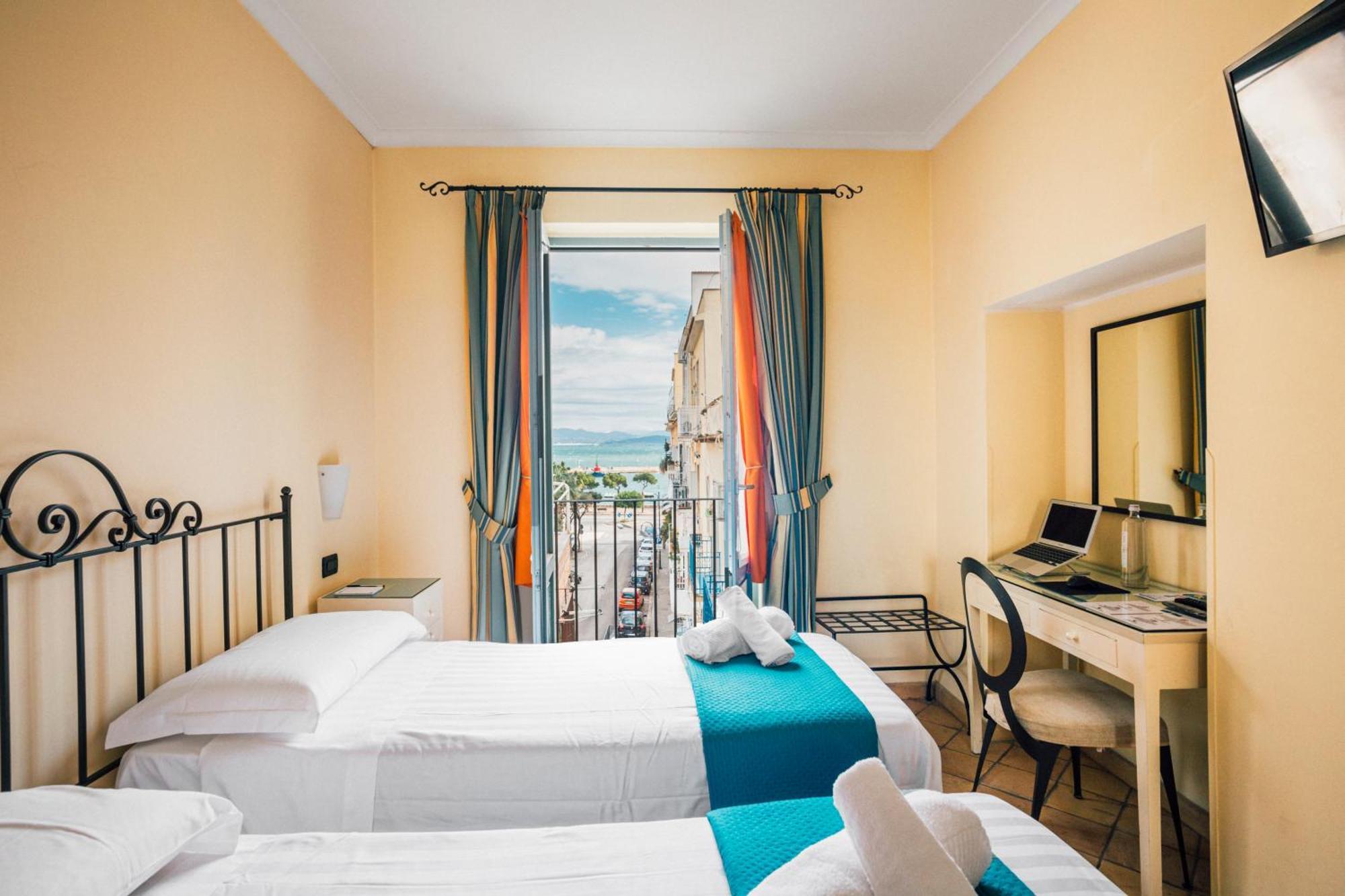 Il Quartuccio Gaeta Bed & Breakfast Dış mekan fotoğraf